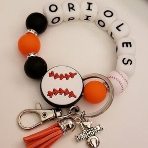 Handcrafted Orioles Beaded Silicone Focal Bead Wristlet Keychain Bracelet